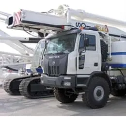 Perfuratriz sobre caminhão STM 30